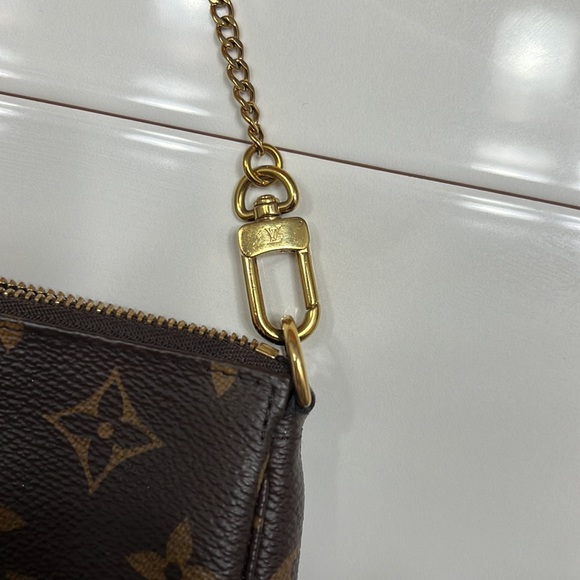Louis Vuitton Mini Pochette , with box - Picture 5 of 11